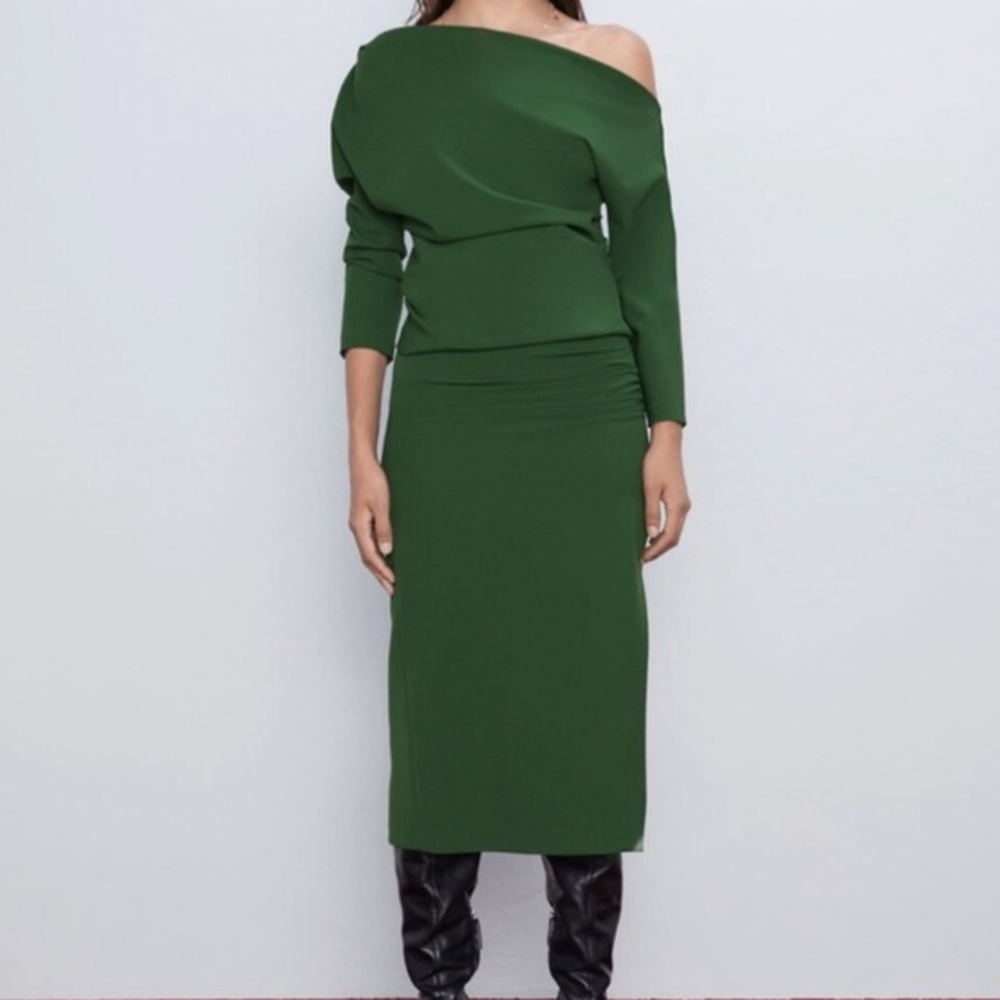 Zara bundle top and skirt green